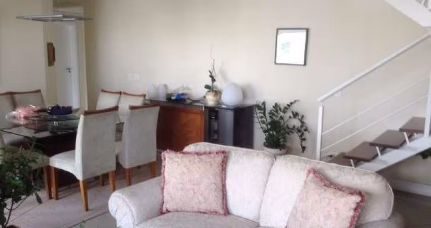 EXCELENTE COBERTURA DUPLEX - 4 DORMITÓRIOS (2 SUÍTES) E 4 VAGAS.