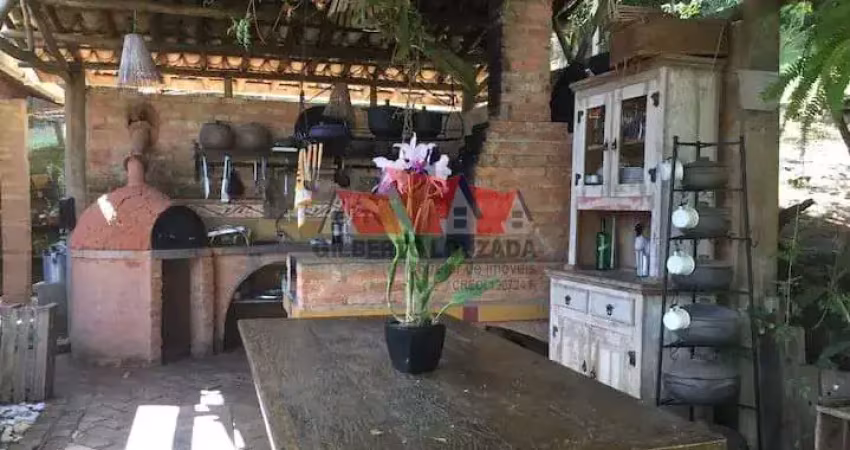 LINDA CHÁCARA EM COTIA NA GRNJA VIANA