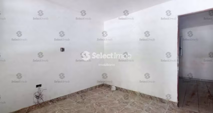 Casa com 2 quartos para alugar na Avenida Américo Tornero, --, Jardim Mauá, Mauá