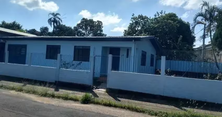 Casa com 3 quartos para alugar na Rua Iara, 43, Parque Amador, Esteio