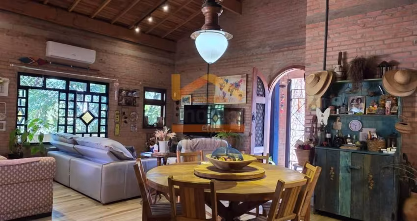 Imperdível Casa à Venda em Santa Bárbara D'oeste-SP, Residencial Dona Margarida: 3 Quartos, 3 Suítes, 2 Salas, 4 Banheiros, 2 Vagas de Garagem, 189m²!