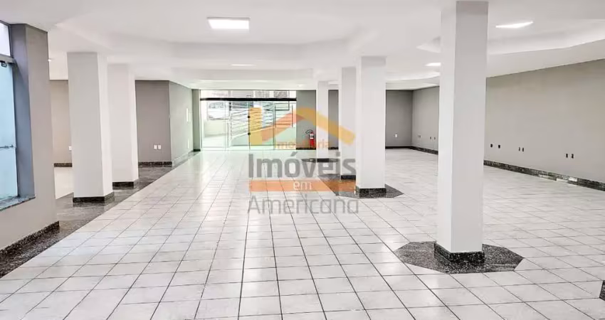 Salão comercial de alto padrão para locação em americana-sp, bairro paraíso: 2 salas, 6 banheiros, 480m² de área.