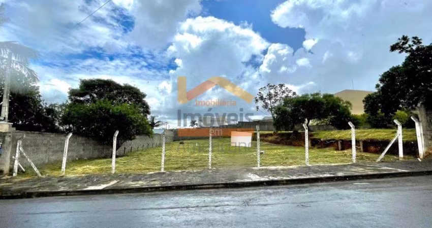 Terreno à venda em Americana-SP, Bairro Praia dos Namorados, 1.040m² de área! Venha conferir!