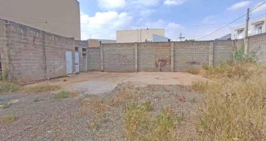 Terreno 330m² para locação no bairro Parque Nova Carioba em Americana  SP R$ 2.500,00