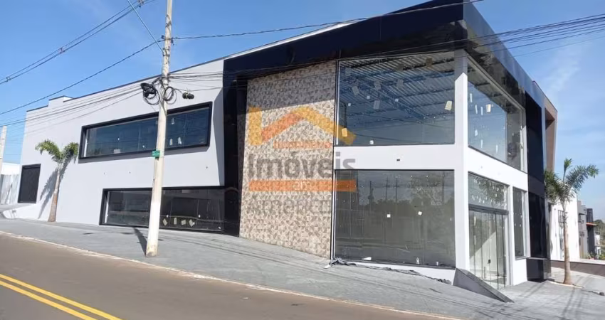 Salão Comercial à Venda em Santa Bárbara D'oeste-SP, Jardim Mollon: 3 Salas, 4 Banheiros, 6 Vagas de Garagem, 650m² de Área