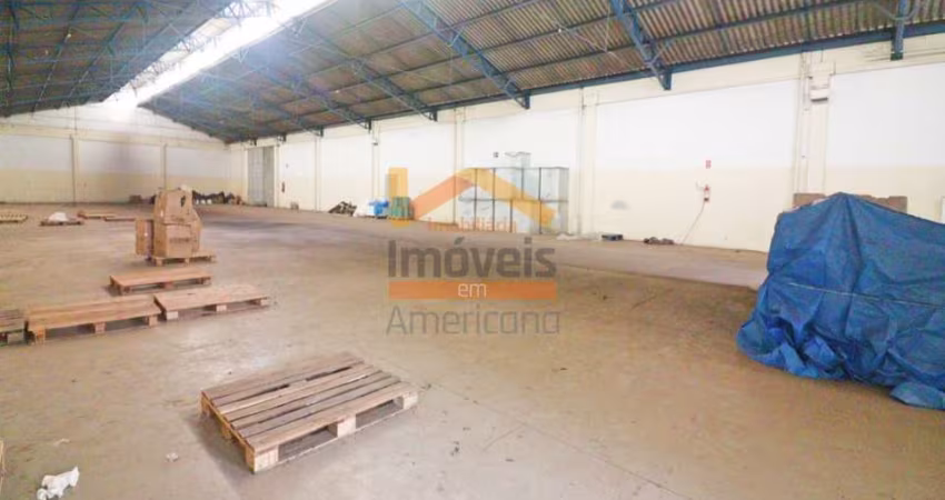 Salão industrial de 1.000m² com condomínio fechado com portaria 24 hs R$ 9.700,00