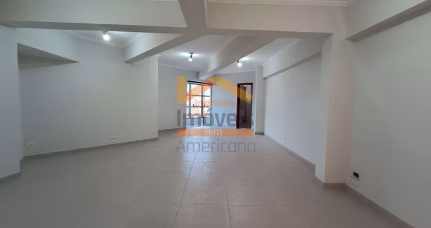 Sala disponível para locação no bairro Vila Cordenonsi em Americana