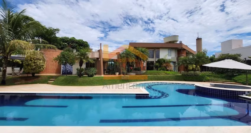 Imperdível! Casa de Luxo em Condomínio no Vale das Paineiras, Americana-SP: 3 quartos, 3 suítes, 3 salas, 5 banheiros, 4 vagas, 700m².