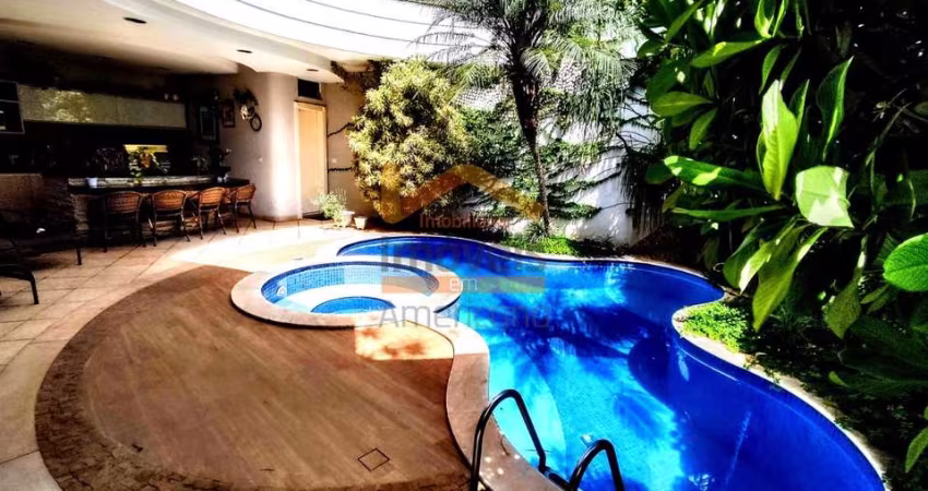 Belíssima casa em condomínio à venda em Americana-SP, Jardim Imperador! 3 quartos, 1 suíte, 3 salas, 4 banheiros, 4 vagas, 390m². Venha Conferir!