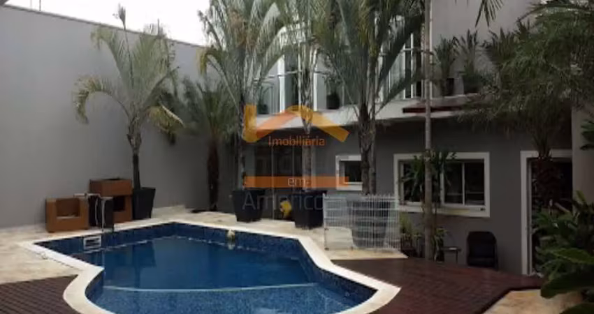 Casa de luxo em condomínio: 4 quartos, 4 suítes, 3 salas, 2 banheiros, 8 vagas de garagem, 640m² - americana-sp.
