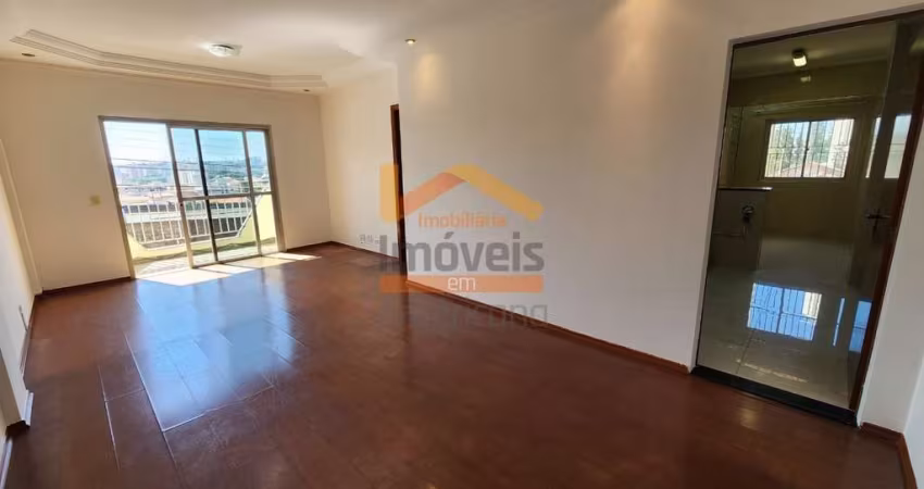 Apartamento à venda em Americana-SP na Vila Santa Catarina com 3 quartos, 1 suíte, 2 salas e 1 vaga de garagem!