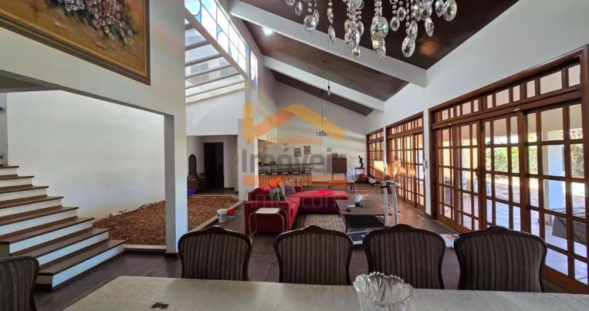 Imperdível! Casa à venda em Americana-SP, bairro Werner Plaas: 4 quartos, 1 suíte, 3 salas, 4 banheiros, 6 vagas, 434m².