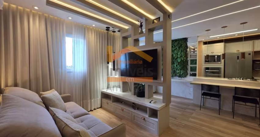 Apartamento à venda em Americana-SP, Campo Limpo: 3 quartos, 1 suíte, 2 salas, 2 banheiros, 2 vagas de garagem, 80m².