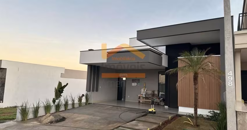 Casa de alto padrão em condomínio à venda em Nova Odessa-SP, no Jardim Recanto das Águas: 3 quartos, 3 suítes, 2 salas, 4 banheiros, 4 vagas de garagem, 185m².