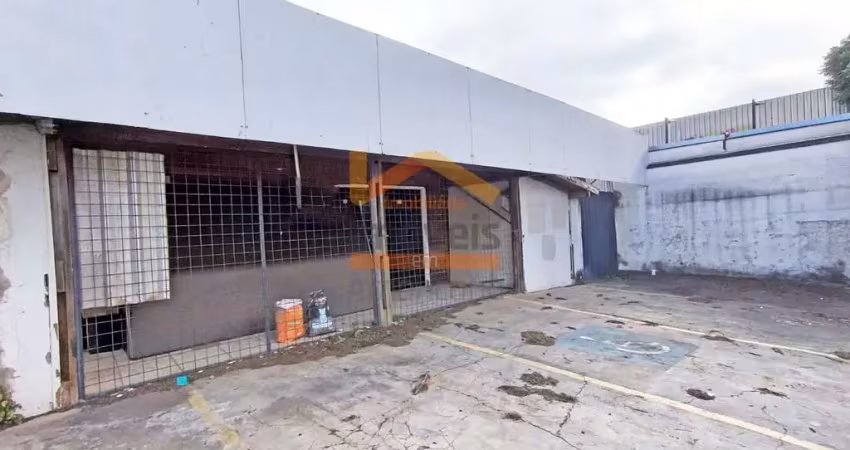 Casa comercial para locação na vila belvedere, americana-sp: 4 salas, 2 banheiros, 4 vagas de garagem - 100m² de área