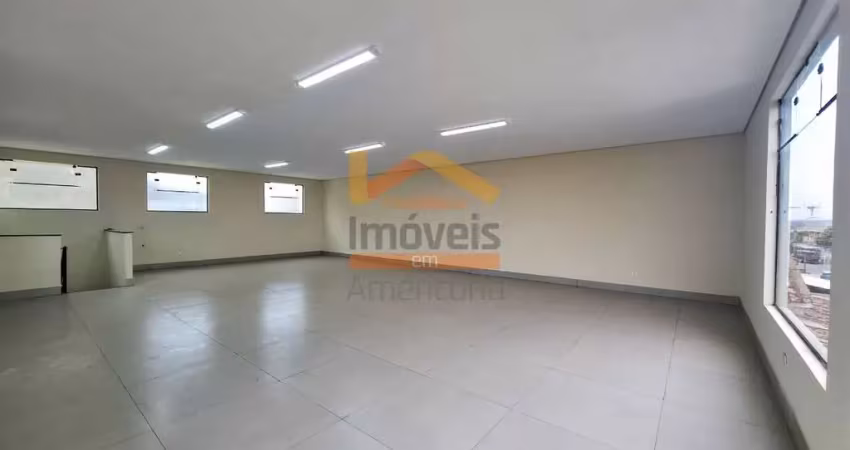 Salão comercial para locação em americana-sp, bairro são benedito: 2 salas, 2 banheiros, 4 vagas de garagem, 221m² área