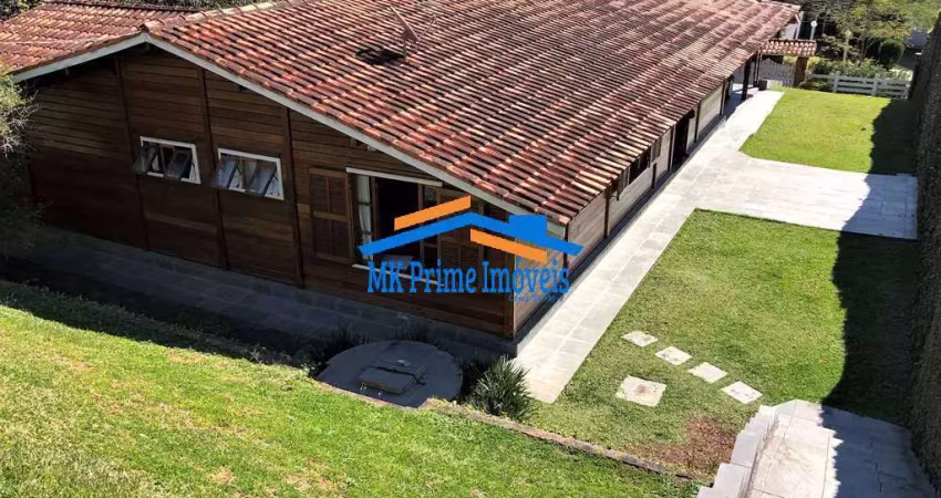 Cond. Granja Viana II (Glebas IV e V) - Térrea, 3 suítes, piscina, gourmet.