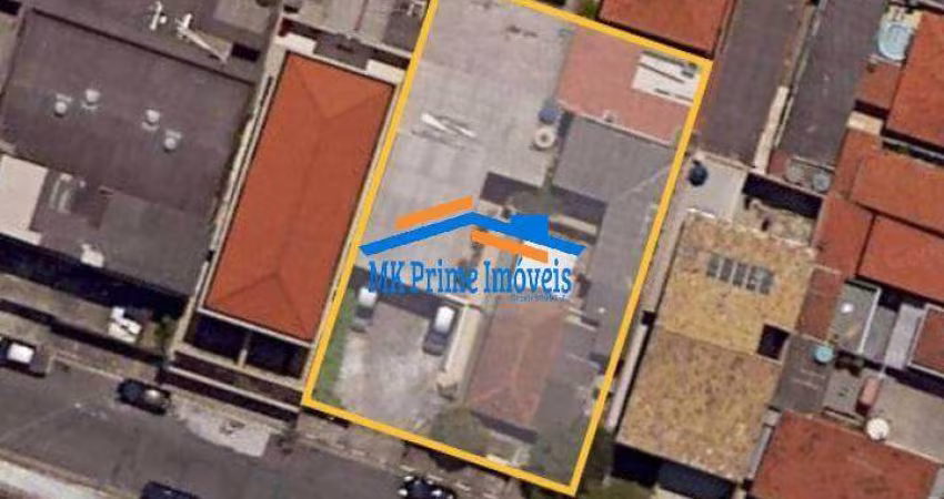 Terreno 20x30 - 600m² c/ 4 casas ótimo p/ Construtor Próx Av Mutinga - SP