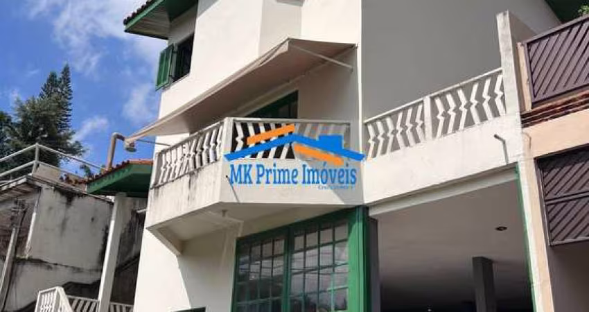 Sobrado em Condominio fechado, Chácara Pavoeiro, Cotia.