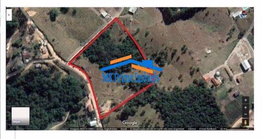 ÁREA DE 20.000m² COM ÁGUA ENCANADA, LUZ, ASFALTO E INTERNET EM SÃO ROQUE/SP