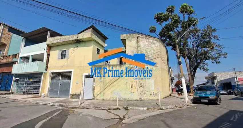 Amplo sobrado Jd. Roberto 03 dormitórios (1 suite) garagem p/3 autos