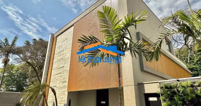 Linda Casa Nova em Condomínio no Brooklin com 739,56 m², 3 suítes