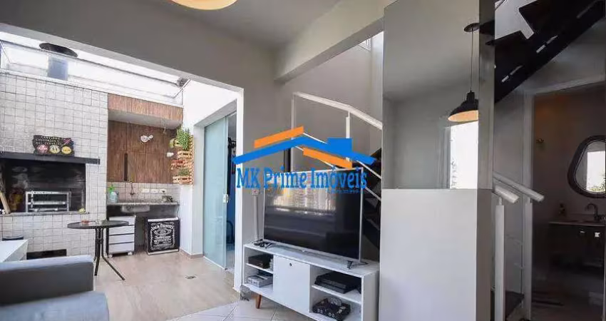 Linda cobertura duplex com 160m² e móveis planejados e varanda gourmet