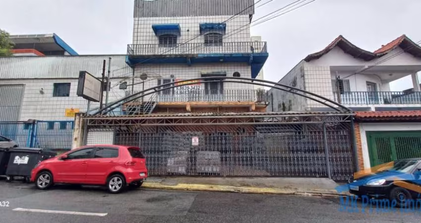 Imóvel Comercial em 3 Pavimentos com Ampla Estrutura e Potencial de Renda!