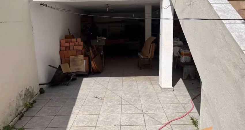 Sobrado 200m² c/ 1 Suíte 4 Vagas - Para Venda - Agua Fria/SP