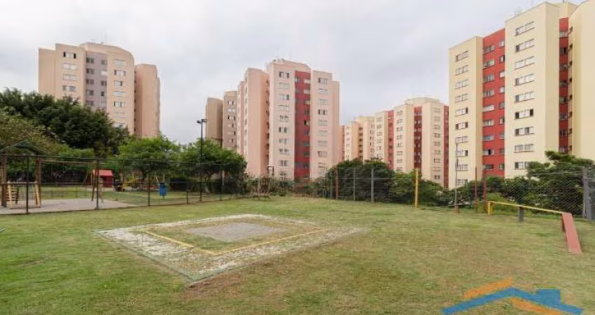 Apartamento 55m² com 2 dormitórios no São Cristovão.