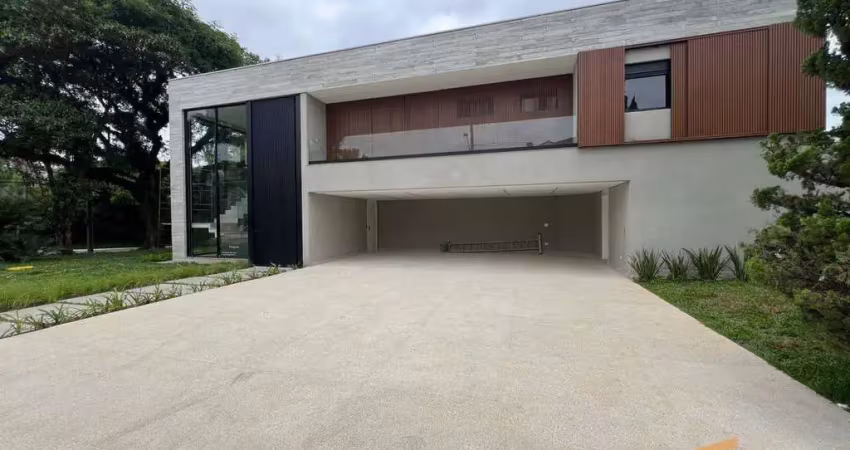 Luxuosa casa no condomínio alpha ii - 850m² de terreno com vista p/ mata.