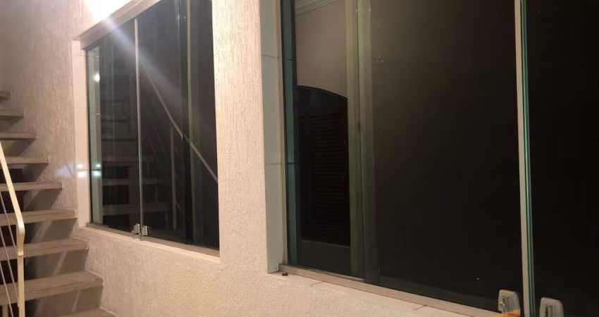 Sobrado 350m² c/ 2 Suítes 2 Vagas para Venda - Conjunto H. Turística/SP
