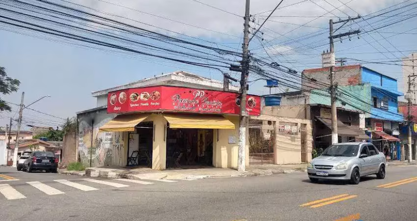 Esquina Comercial na Av: Flora com 253 m², sendo uma Casa e um Salão Com.!