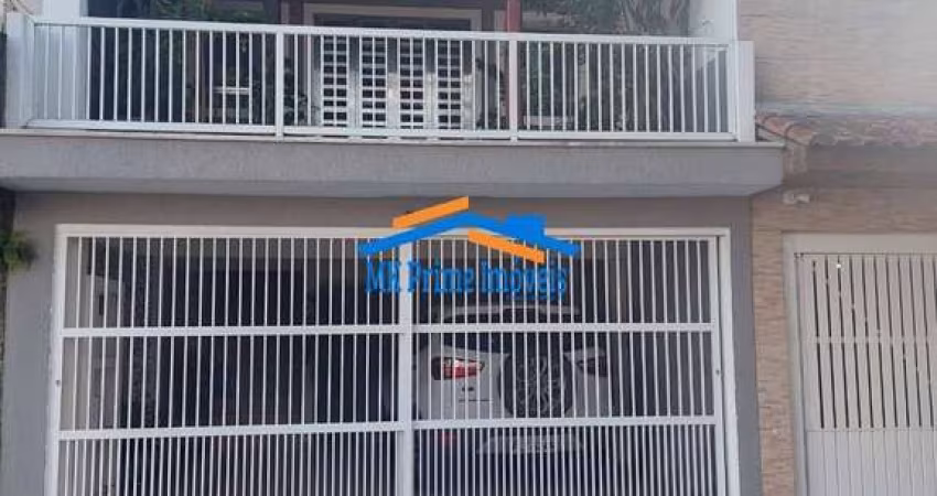 Sobrado 3 Dormitórios sendo 1 Suíte, 2 Vagas de Garagem - Cidade das Flores