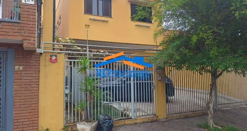 Excelente Imóvel para Investidor, Terreno de 288mt², 3 casas Excelentes.