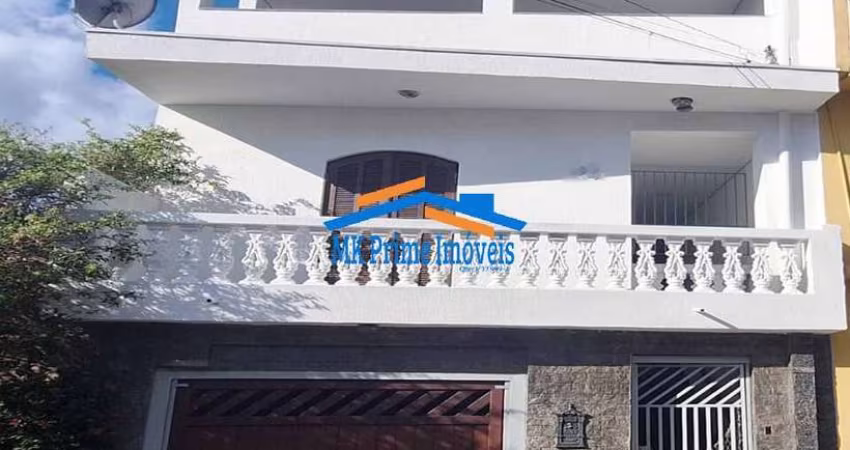 Sobrado c/ 252m², 3 Quartos(1 Suíte), 2 vagas coberta no Jd. Abril - Osasco