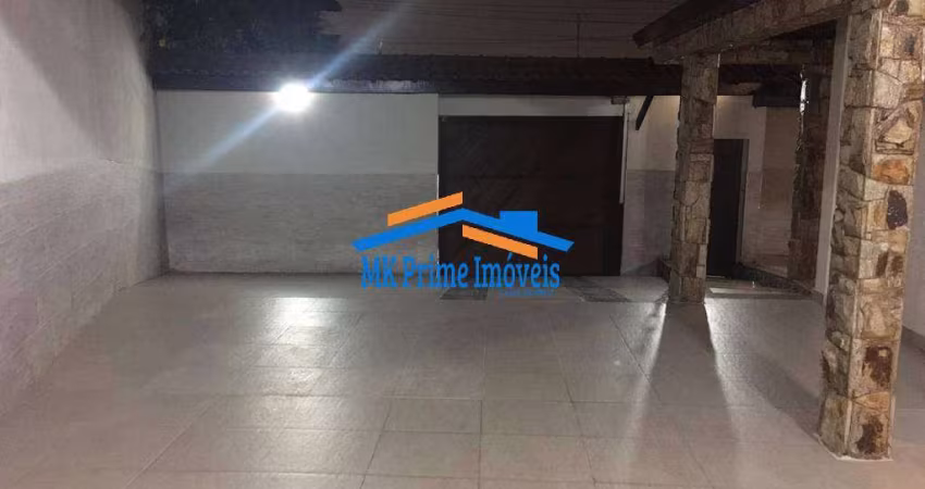 Casa à Venda com , 3 Quartos e 6 Vagas City Bussocaba.