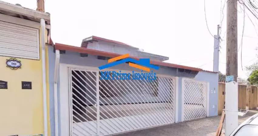 Excelente casa Térrea com 3 Dormitórios sendo 1 Suíte e 4 Vagas de Garagem.