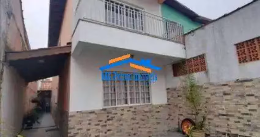 Sobrado à Venda com 120m² no Bussocaba/Osasco.