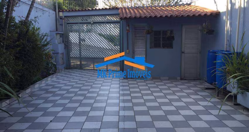 Sobrado à Venda de 209m² com 3 Quartos e 3 Banheiros - Bela Vista/Osasco.