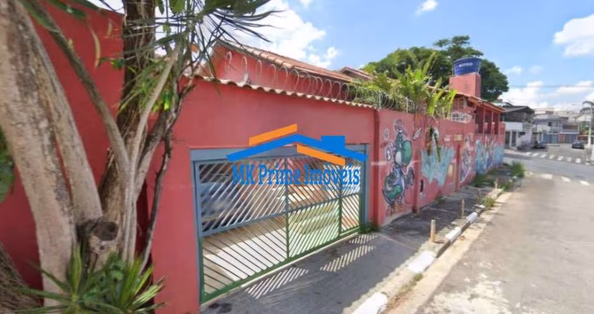 Casa de Esquina à Venda – 400 m² de Terreno | Av. Jaguaribe | Osasco/SP