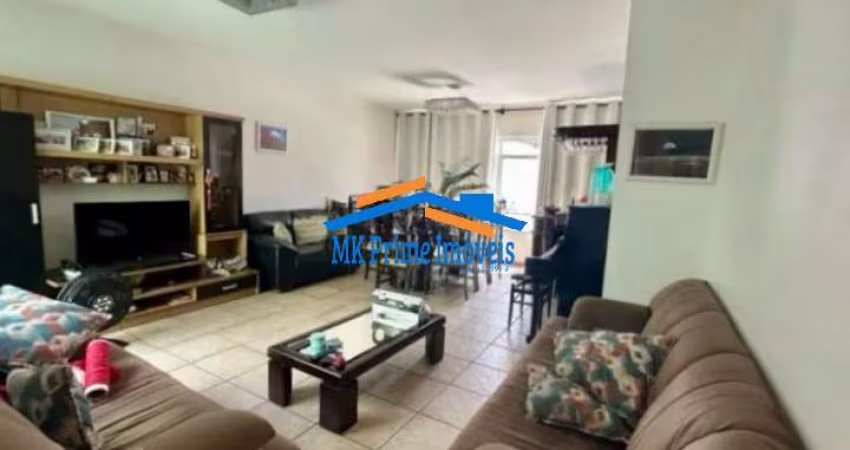 Casa Térrea de 176m² c/ 04 Dorm 03 Vagas para Venda - Jardim das Flores/SP