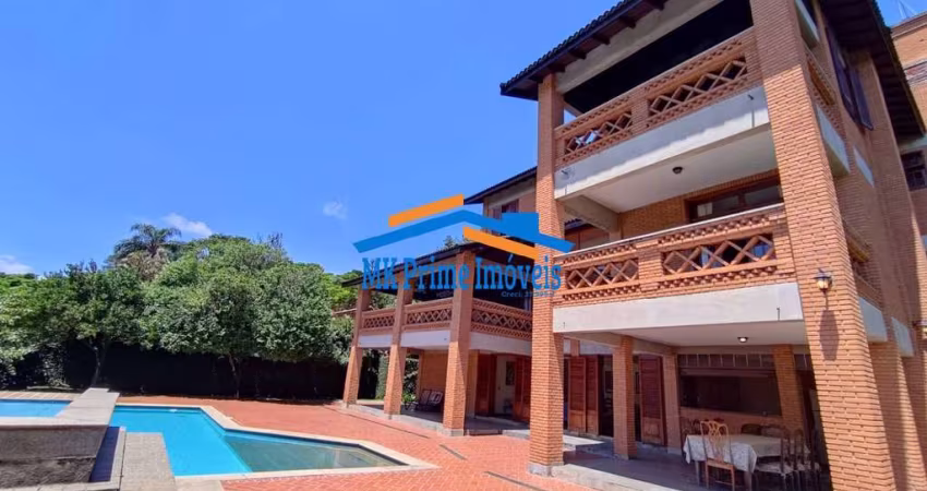 VENDE/ ALUGA Casa em Condomínio com 1500m²- FAZENDINHA-CARAPICUIBA