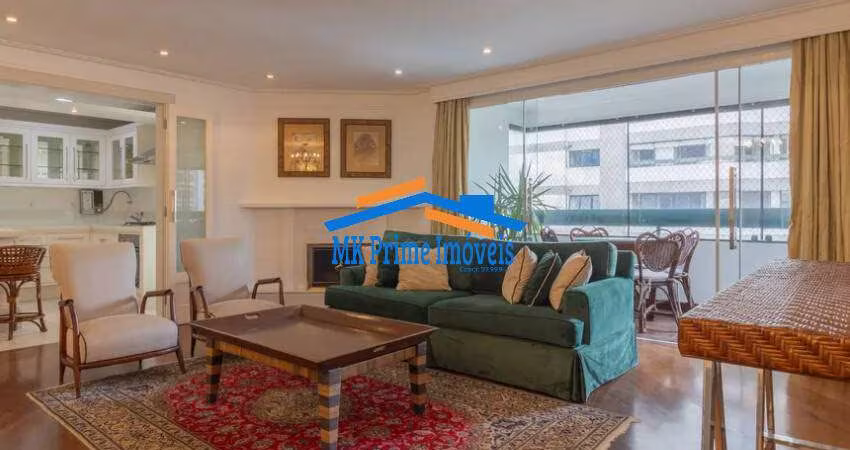 Apartamento 147 m² com 4 Dormitórios sendo 1 Suíte em Moema Pássaros.