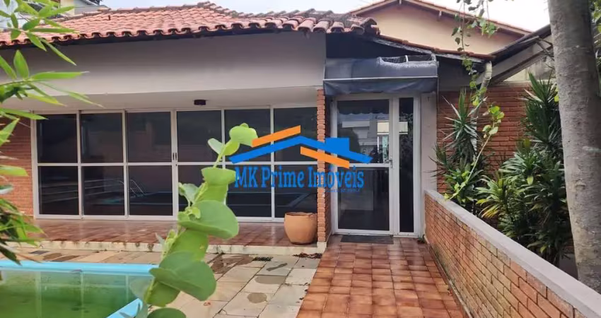 Casa de condomínio com 3 quartos e 5 banheiros à venda, 320 m²