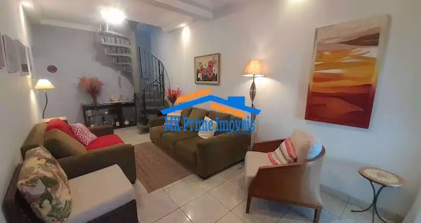 Sobrado à venda 220m², 5 quartos e 3 vagas no parque continental.