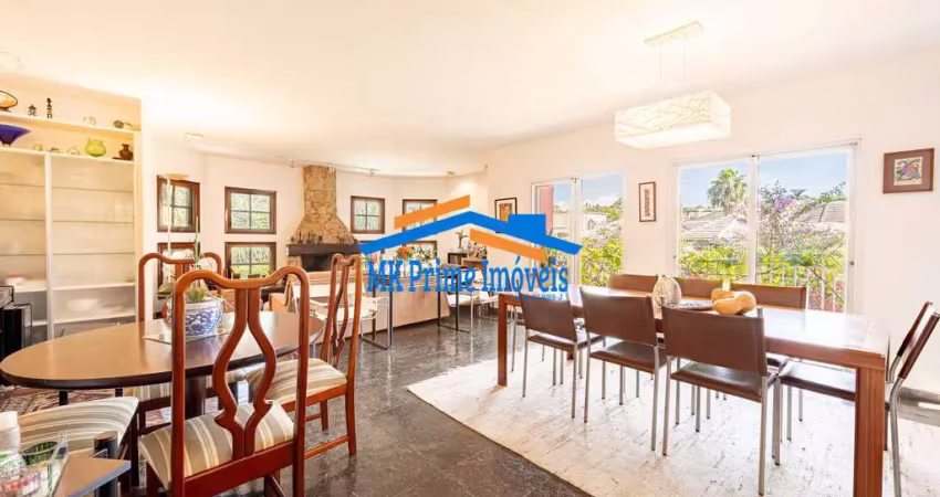 Casa em condomínio - alphaville - esquina e cercada por área verde