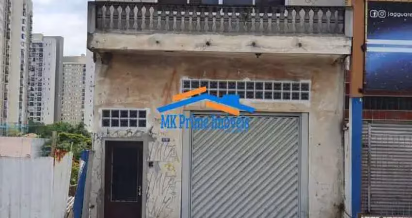 Imóvel comercial com 2 casas em avenida movimentada no bela vista