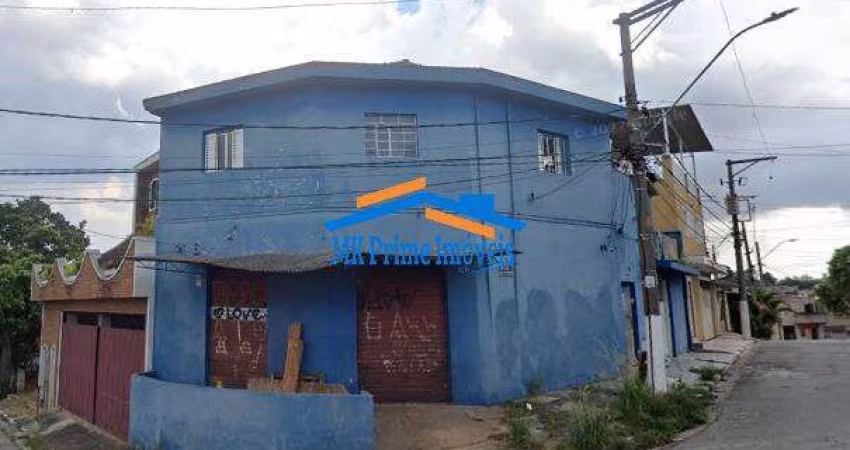Oportunidade de Renda: Imóvel com 3 Casas e Salão Comercial - Bela Vista.