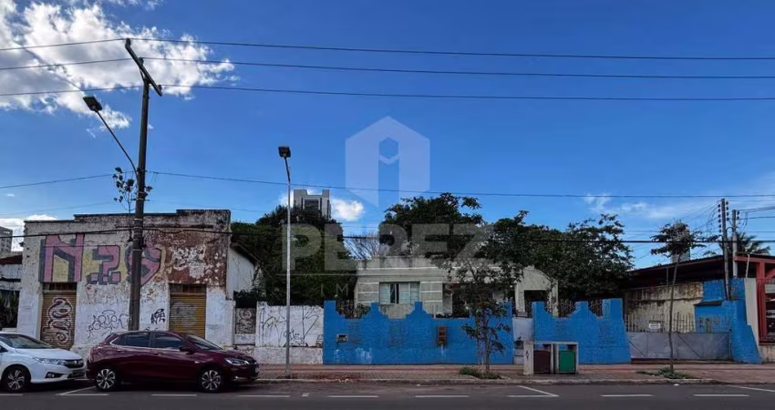 Terreno - Comercial no Centro